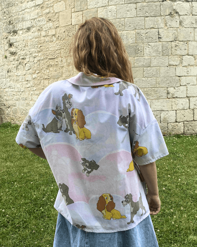  Chemise Upcyclée – La Belle et le Clochard – Taille 40 Unisexe