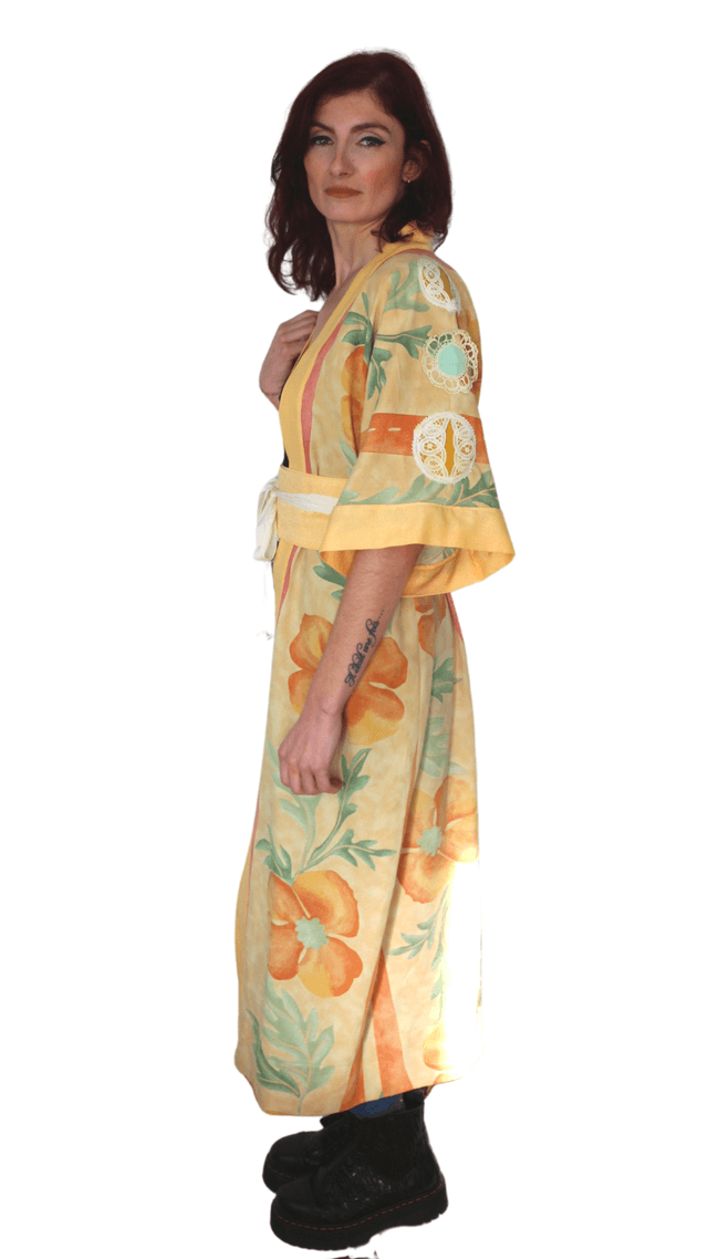 Kimono Long Imprimé Orangé Fleuri  avec ceinture - Taille Unique -  touche de pèche