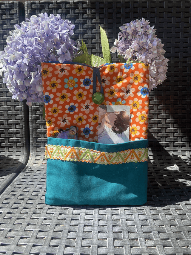 Pochette protege Livre de Poche manga liseuse– Motif Fleuri Rétro Hippie cadeau lecteur 