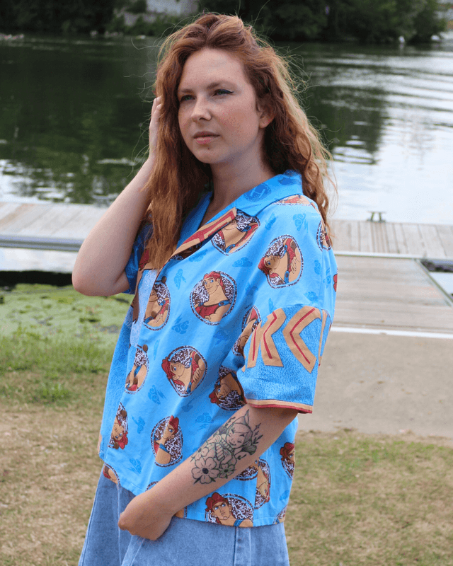  Chemise Upcyclée – Disney Hercules – Taille 36 Unisexe 
