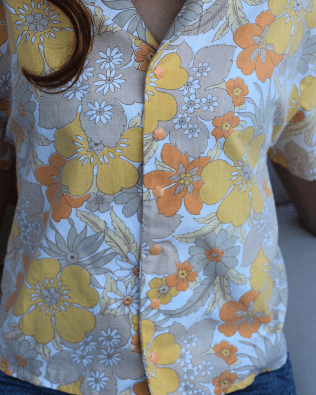 Chemise en tissus vintage coton Upcyclée motif Fleuri Jaune Orange - Taille 36 Over size fait main en France