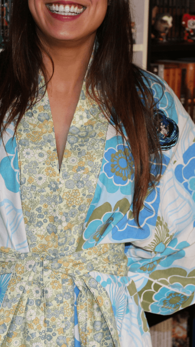 Kimono Court Pièce Unique Fleurs vintage Taille unique
