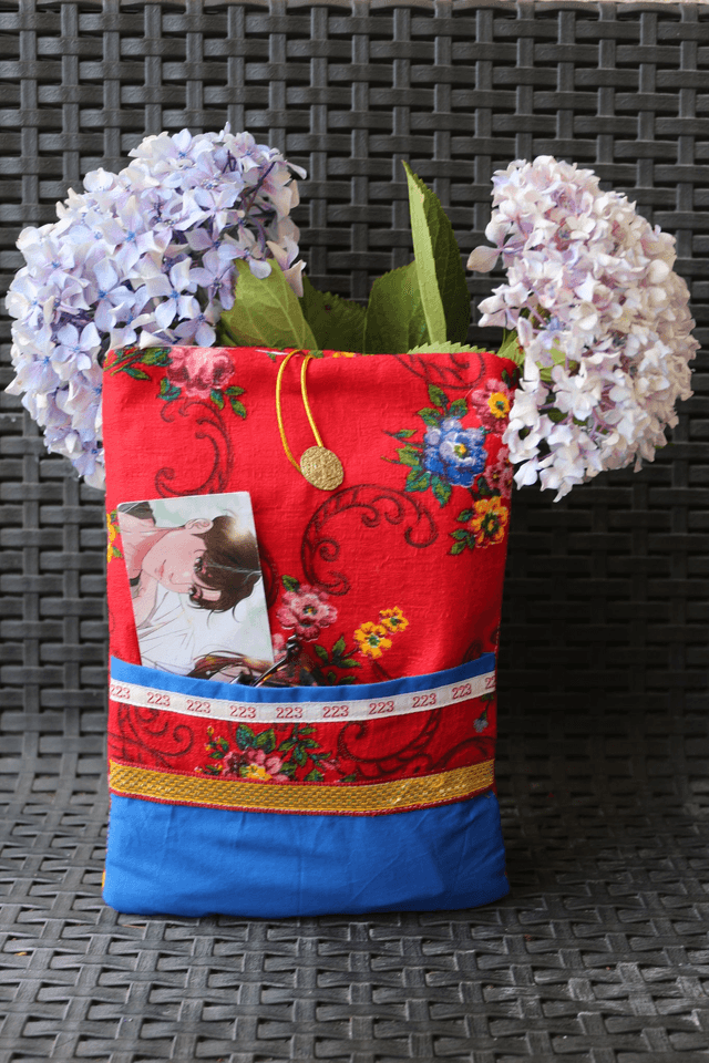 Pochette de protège Livre de Poche – Édition Fleurie Rouge & Bleu cadeau lecteur 