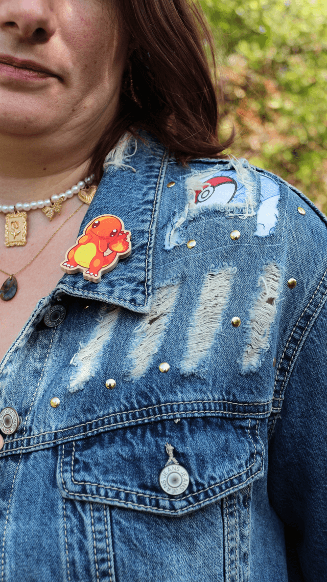 🪩 Veste en Jean Pokémon – Pièce Unique & Éco-Responsable - Taille L🌿