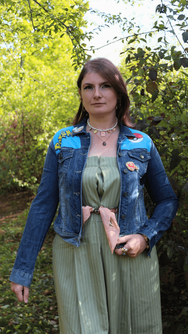 🌟 Veste en Jean Pokémon – Pokémons légendaires - Taille M- Pièce Unique & Revalorisée 🌿