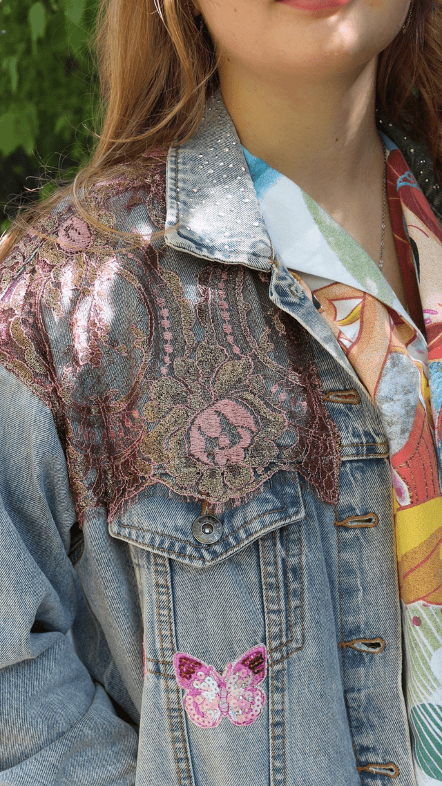 🌸 Veste en jean upcyclée – Thème Flora Bloomix (Winx Club) - S/M 🌸