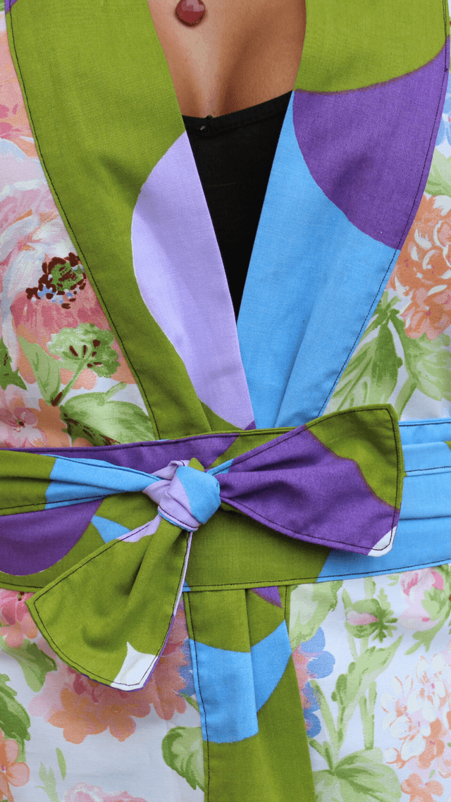 Kimono Bouquet Fleuri Artisanal en Taille Unique 