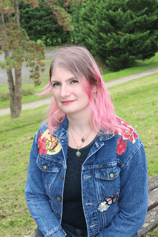 Veste en Jean Recyclée - Taille M avec Canevas Vintage et Broderie