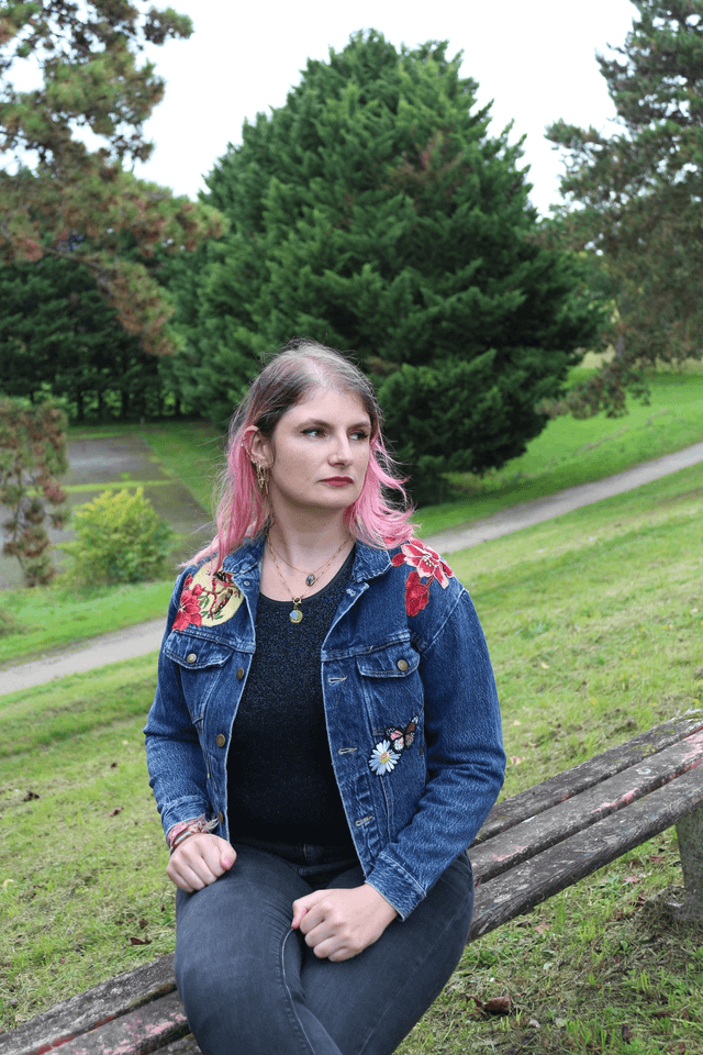 Veste en Jean Recyclée - Taille M avec Canevas Vintage et Broderie
