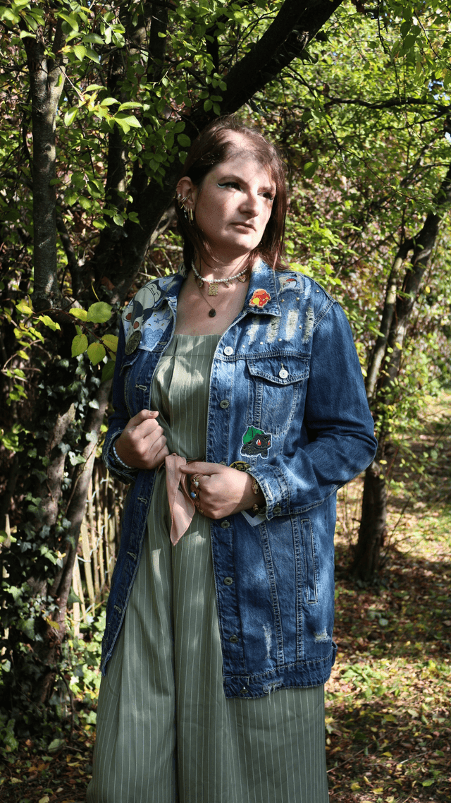 🪩 Veste en Jean Pokémon – Pièce Unique &amp; Éco-Responsable - Taille L🌿